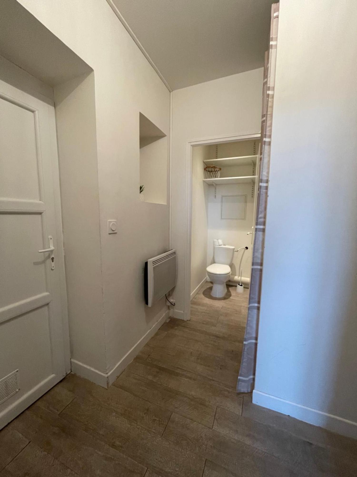 Appartement Au Calme โรเดซ ภายนอก รูปภาพ